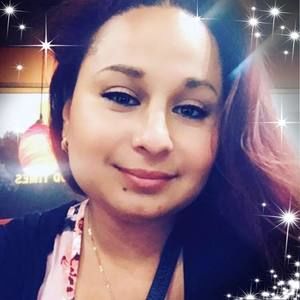 Meet your Posher, Vacynthia n peter